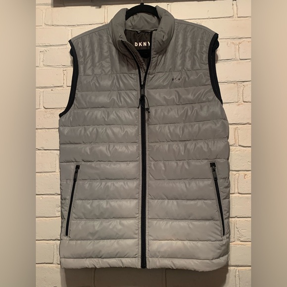 DKNY Packable Reflective Vest - Picture 3 of 13